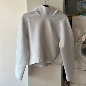Lululemon airwrap Modal Pullover